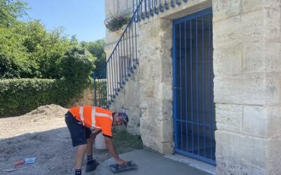 🚧 𝐓𝐫𝐚𝐯𝐚𝐮𝐱 𝐞𝐧 𝐜𝐨𝐮𝐫𝐬 à 𝐥𝐚 𝐦𝐚𝐢𝐫𝐢𝐞 : 𝐥’𝐀𝐠𝐞𝐧𝐜𝐞 𝐩𝐨𝐬𝐭𝐚𝐥𝐞 𝐜𝐨𝐦𝐦𝐮𝐧𝐚𝐥𝐞 𝐝é𝐦é𝐧𝐚𝐠𝐞 !